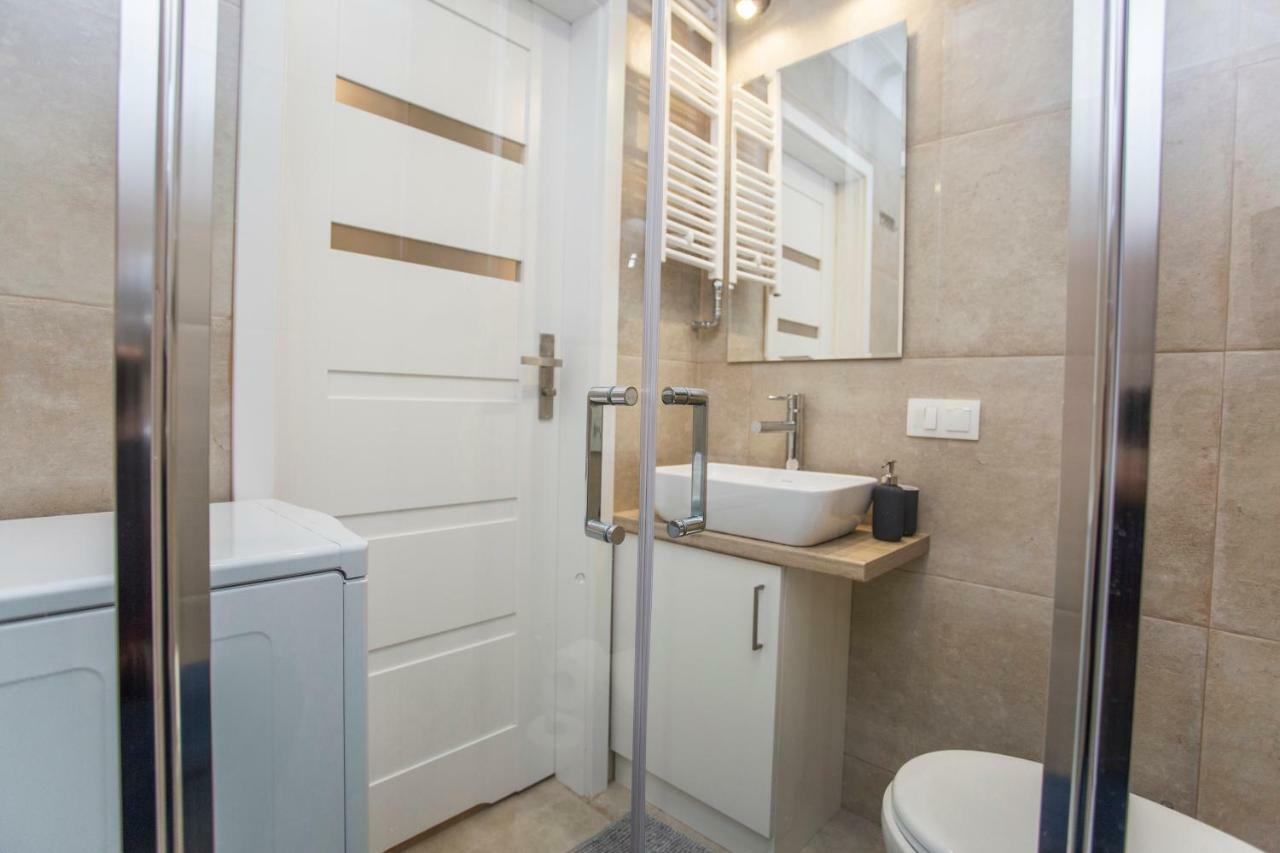 Cr Apartament Scisle Centrum Aleja Bluesa Білосток Екстер'єр фото
